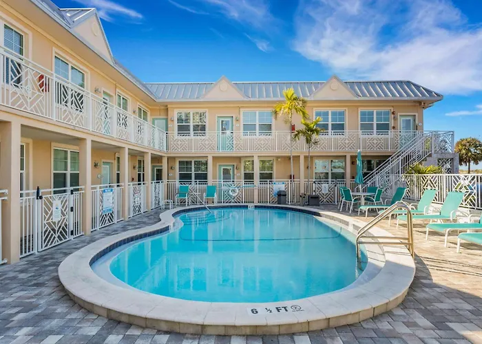 Appartement Clearwater Beach Suites #206, 2Br Condo W, Heated Pool, Beach Views